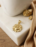 Dije Sol Radiante en Oro 18K