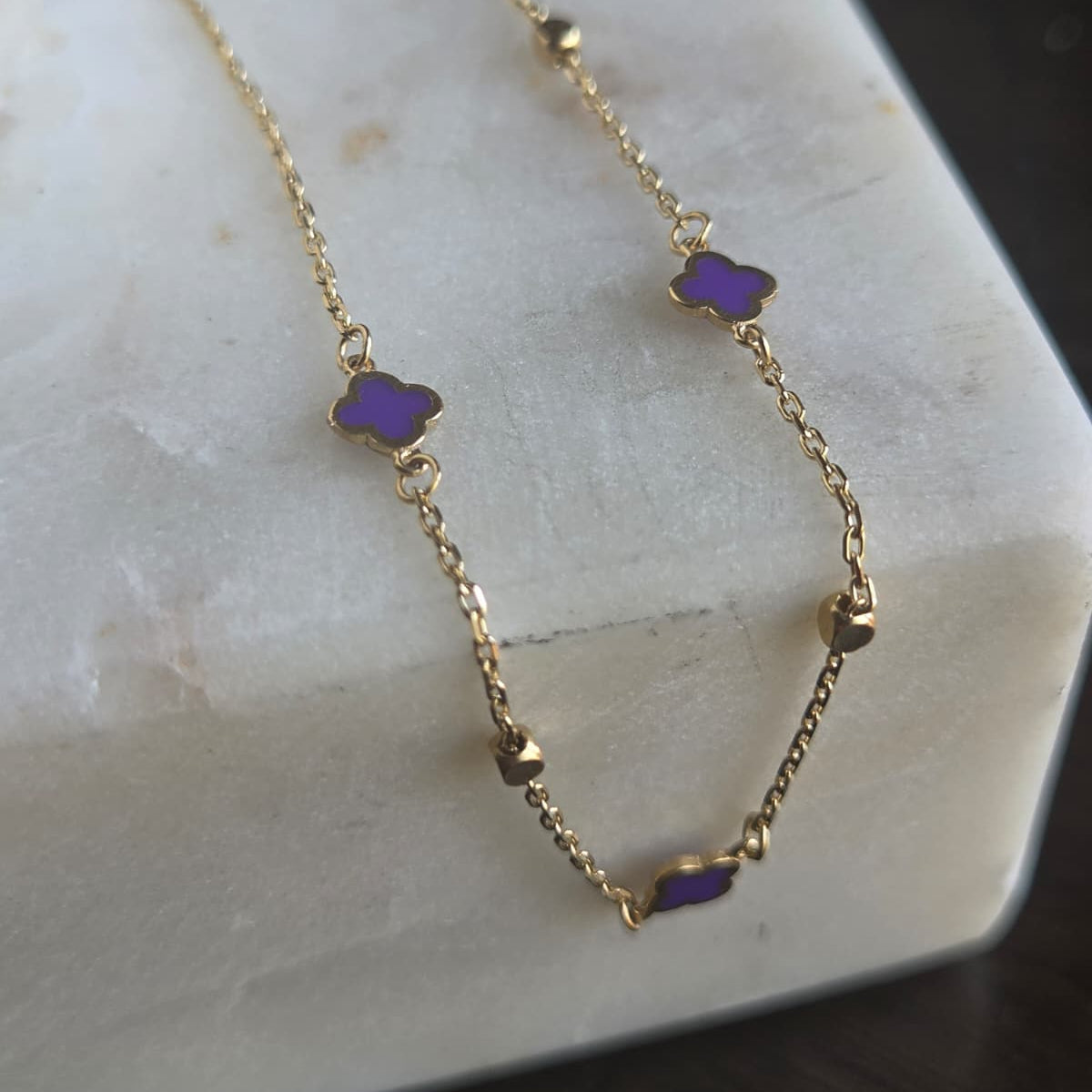 Pulsera de Trébol Morado de Oro 18K
