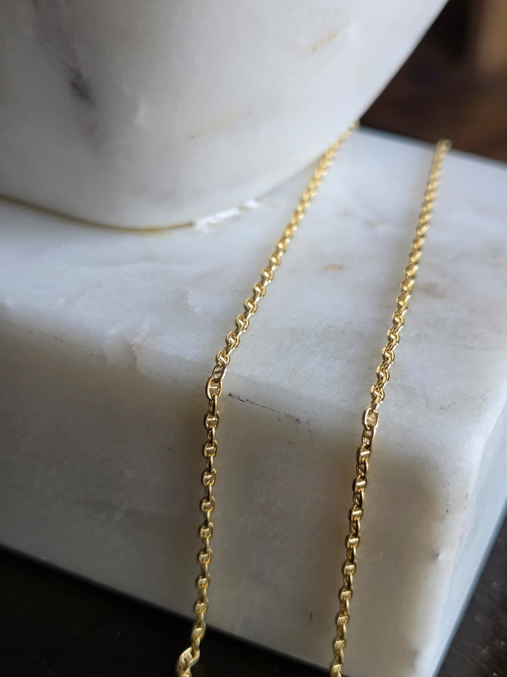 e Cadena Gucci (Marinera) de Oro 18K