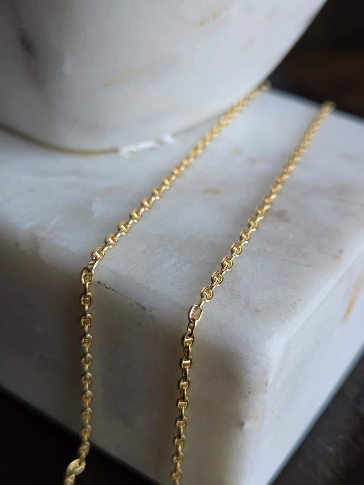 e Cadena Gucci (Marinera) de Oro 18K