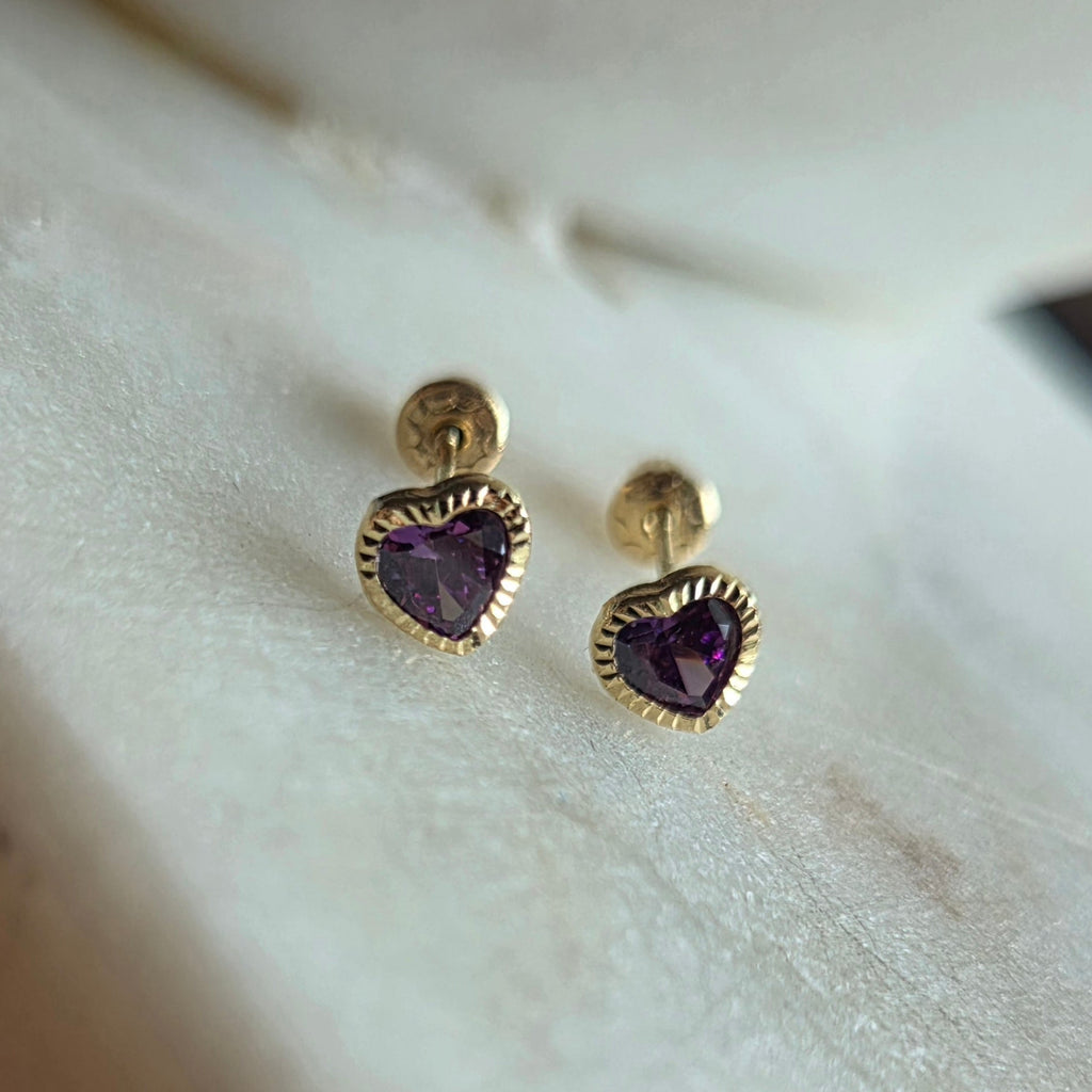 Aretes de Corazon en Oro 14K