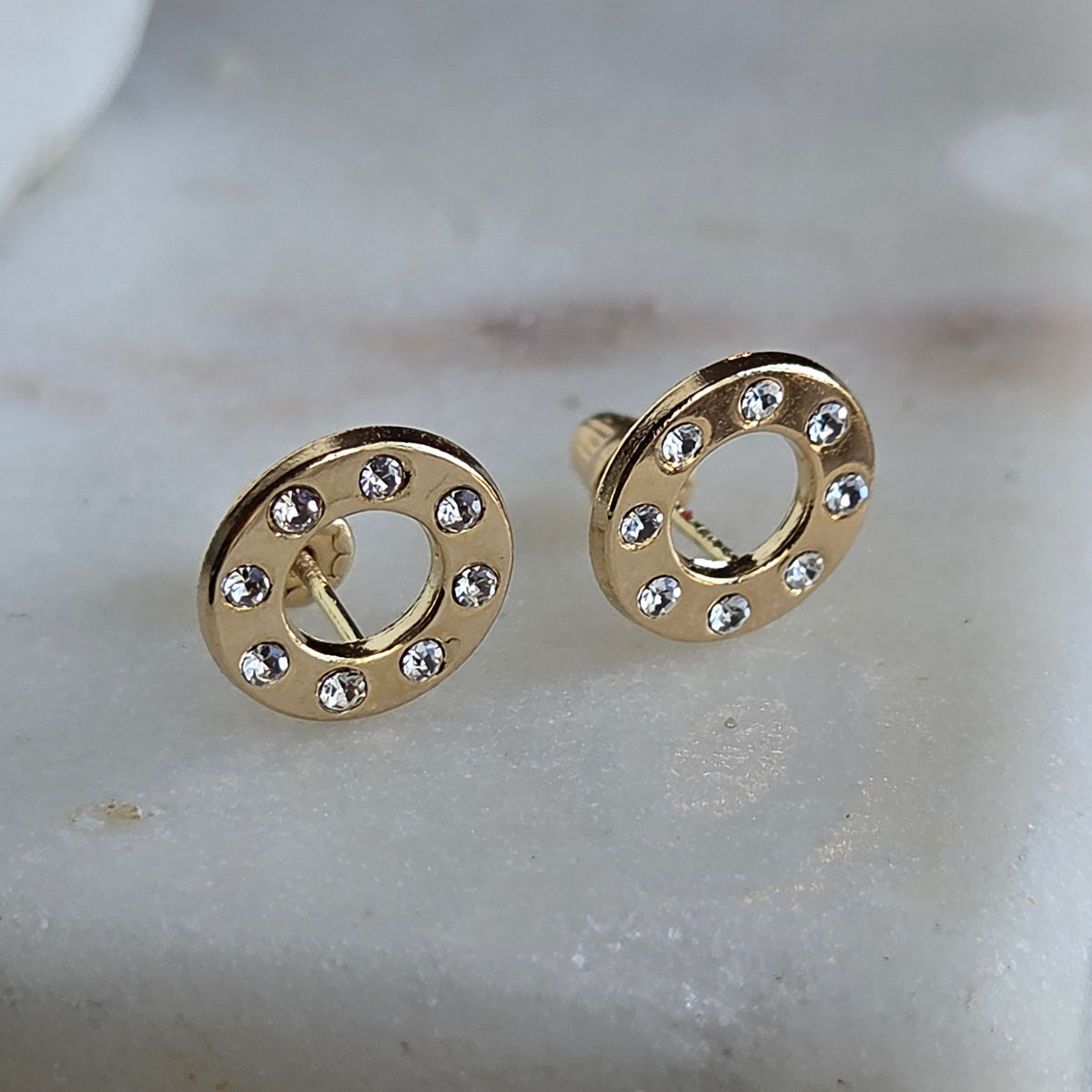Aretes de Aro con Circonias Oro de en 14K