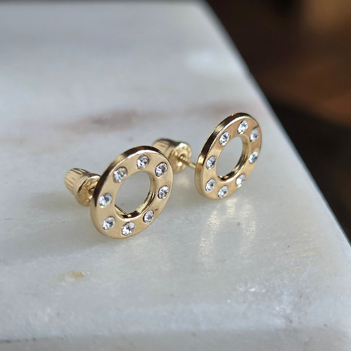 Aretes de Aro con Circonias Oro de en 14K