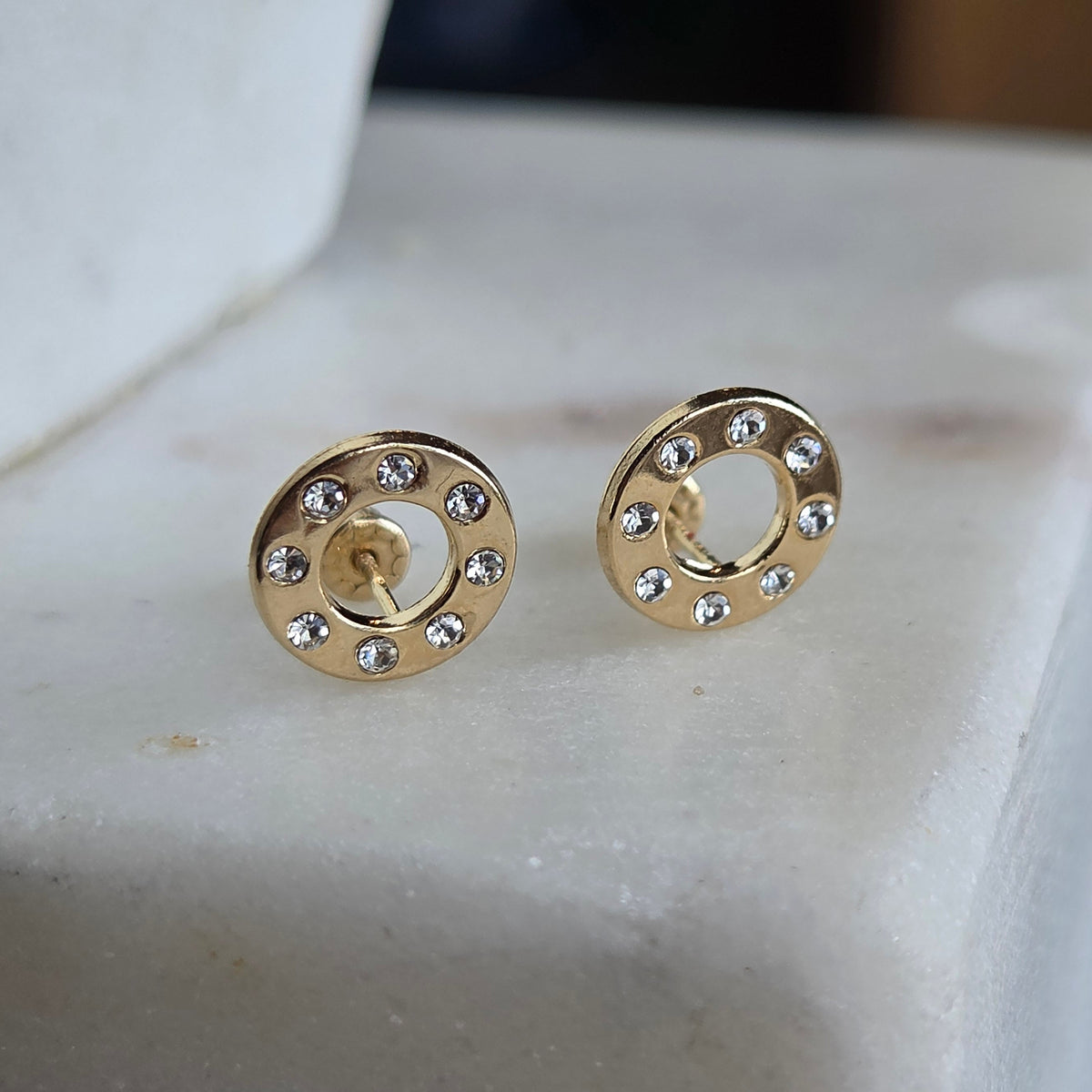 Aretes de Aro con Circonias Oro de en 14K